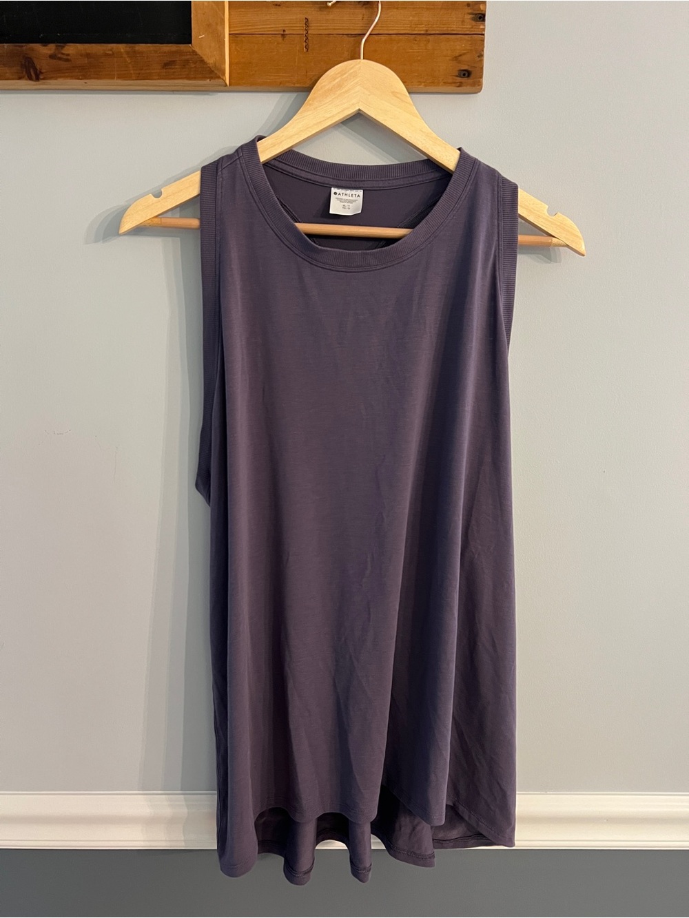 Athleta Breezy Racerback Tank Top Purple XL Relaxed Athleisure Workout